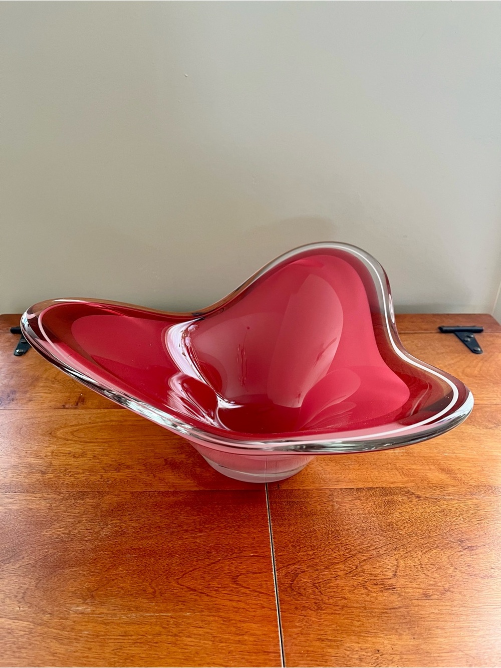 Vintage Mid Century Flygsfors Sweden Pink Coquille Art Glass Bowl